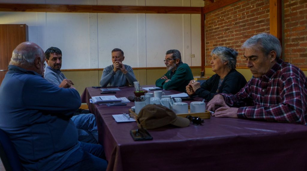 La imagen tiene un atributo ALT vacío; su nombre de archivo es REUNION-EN-LA-COOPERATIVA-DE-AGUA-1024x571.jpeg